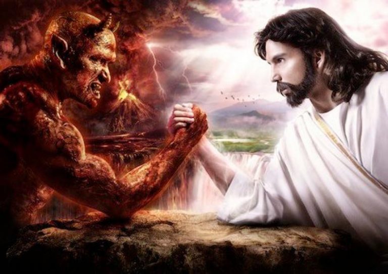 Kisah Perseteruan Iblis dan Manusia